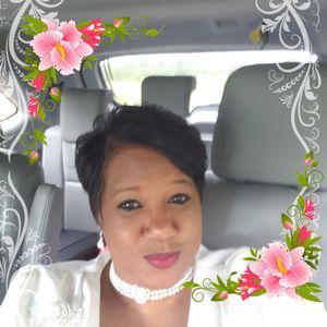 Meet your Posher, Delores